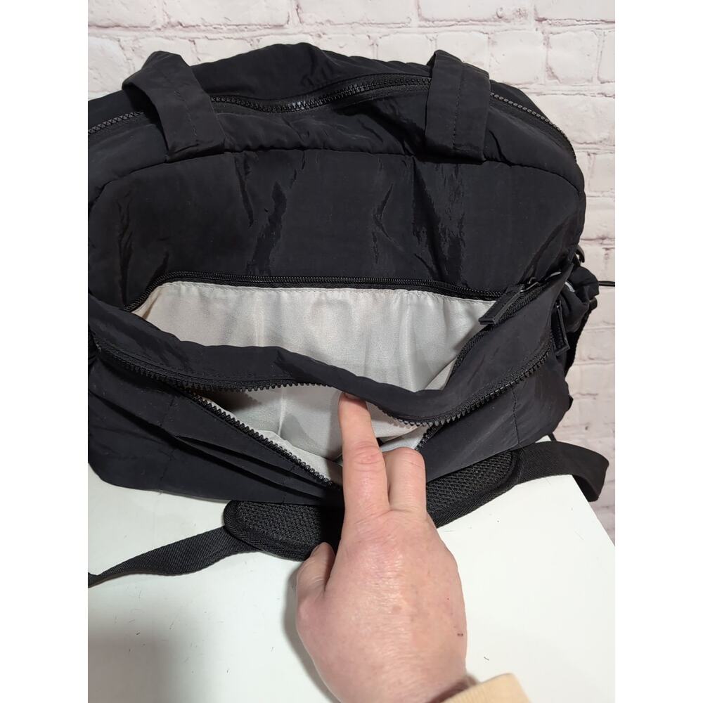 BAGSMART Gym Bag for Women, Duffle Bag for Travel with Wet Pocket, Lightweight - Picture 5 of 16